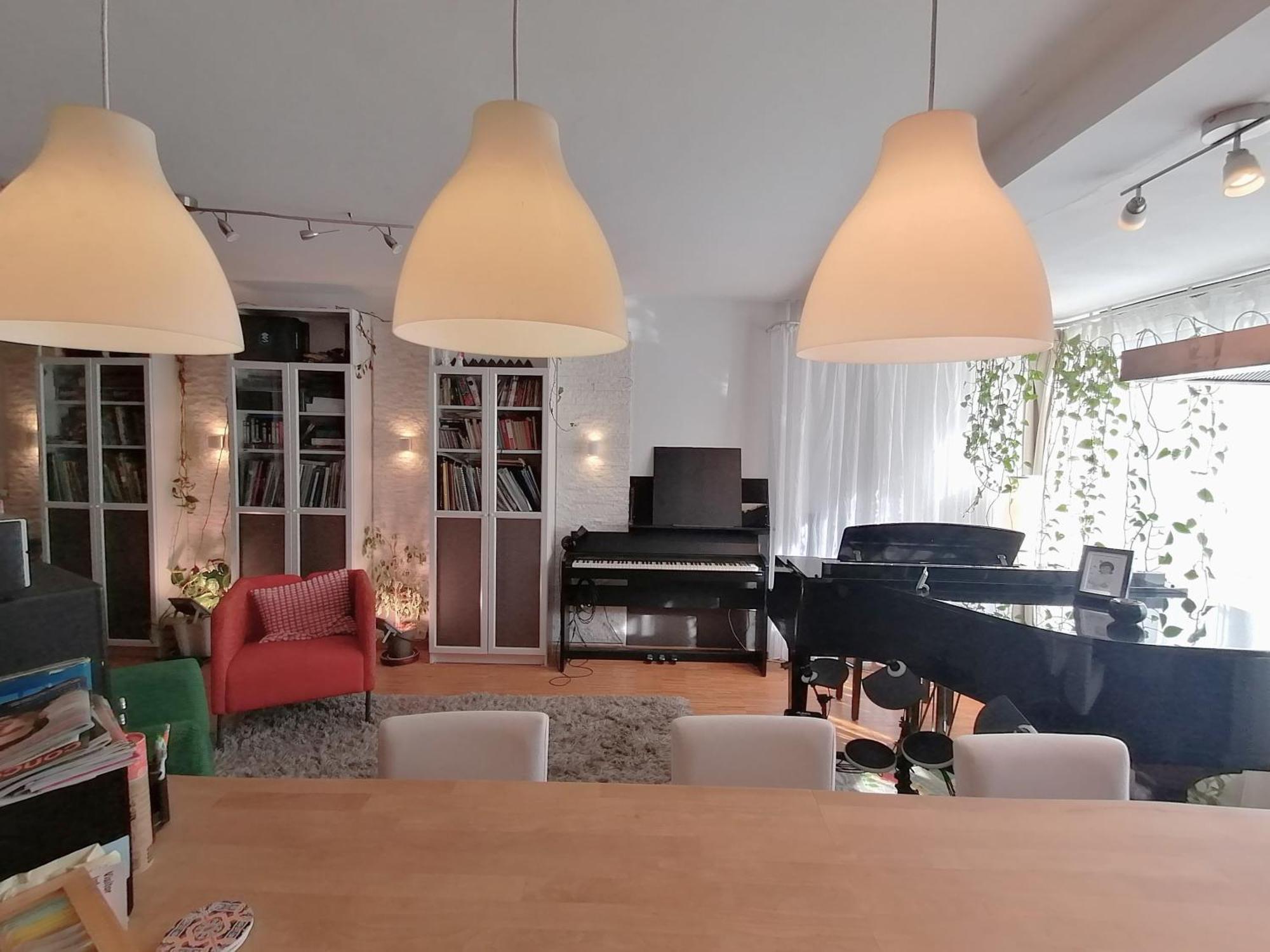 Lovely Flat With Grand Piano, Family Friendly *