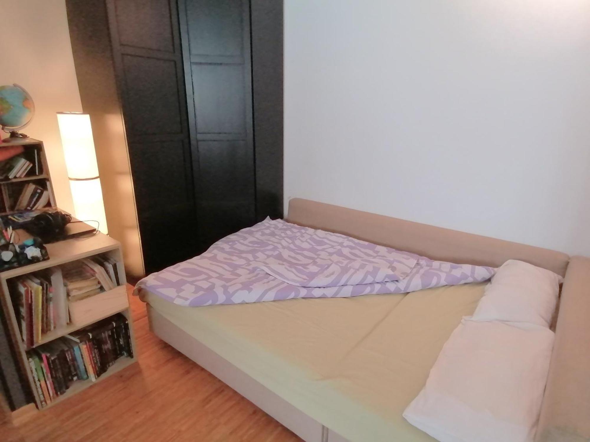 Lovely Flat With Grand Piano, Family Friendly Appartement Berlijn