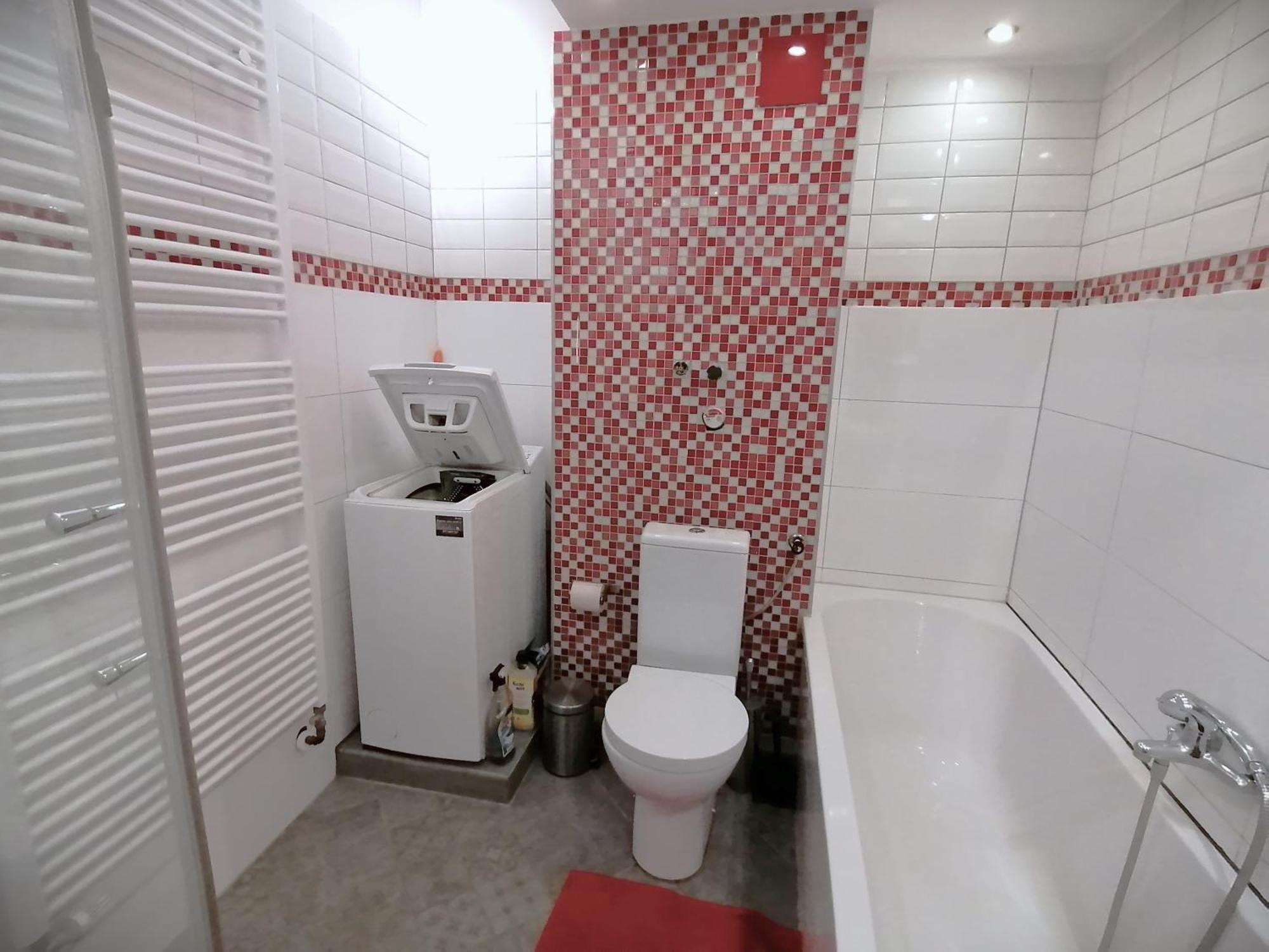 Lovely Flat With Grand Piano, Family Friendly Appartement Berlijn